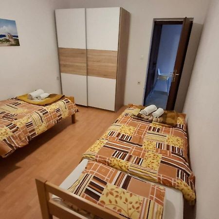 Apartment Ajdukovic Vodice Kültér fotó