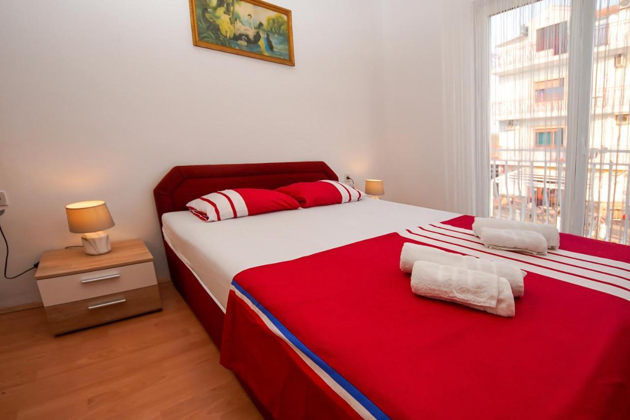 Apartment Ajdukovic Vodice Kültér fotó