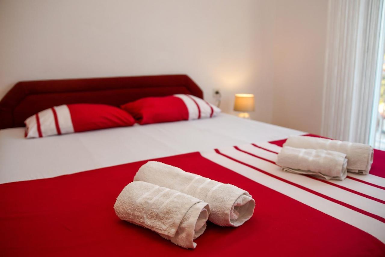 Apartment Ajdukovic Vodice Kültér fotó